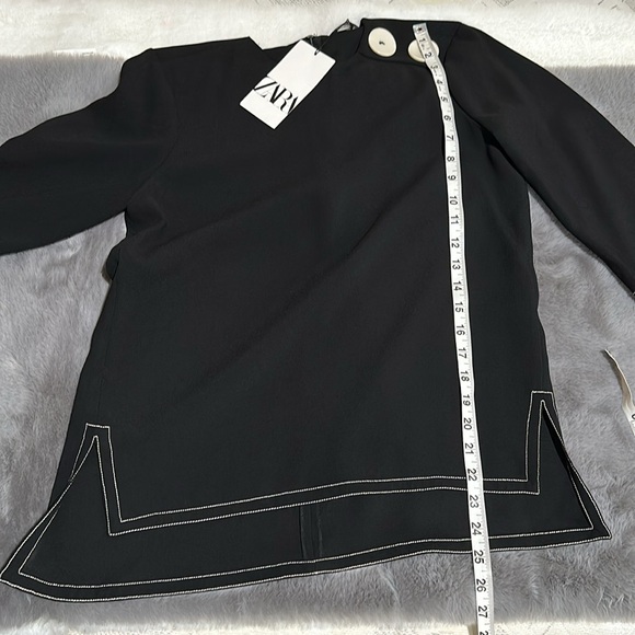 NWT Zara XS button accent blouse - Picture 7 of 9